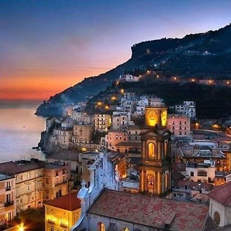 Amalfi Coast Palace In Minori Exterior foto